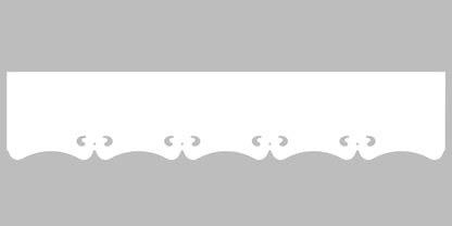 Bandeau du lambrequin Breville blanc en alu, motif décoratif pour extérieur de fenêtre, vue rapprochée sur le décor 70mm découpé, ORNABAT