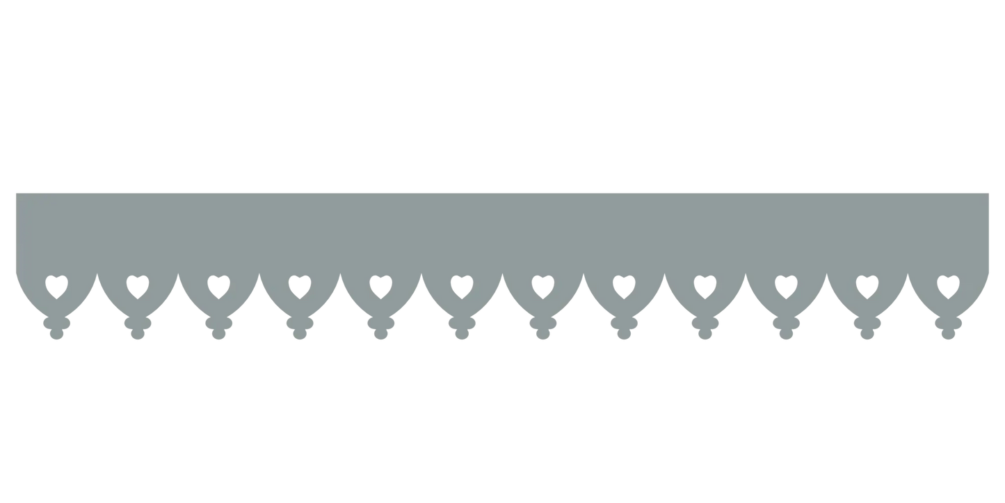 Bandeau du lambrequin Romans gris clair en alu, motif décoratif pour bord de toit et fenêtre, vue rapprochée sur la frise 80mm découpée, ORNABAT