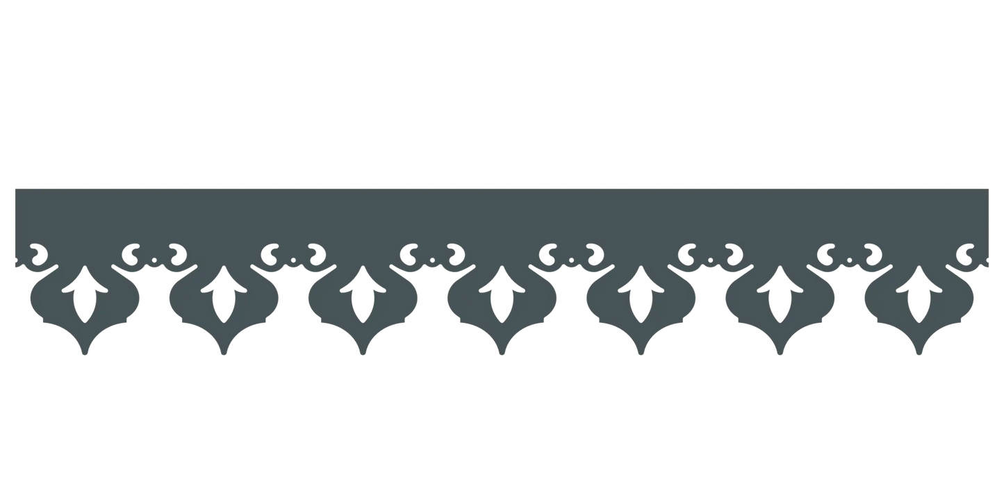 Bandeau du lambrequin Granville gris foncé en alu, motif décoratif pour bord de toit et fenêtre, vue rapprochée sur la frise 135mm découpée, ORNABAT