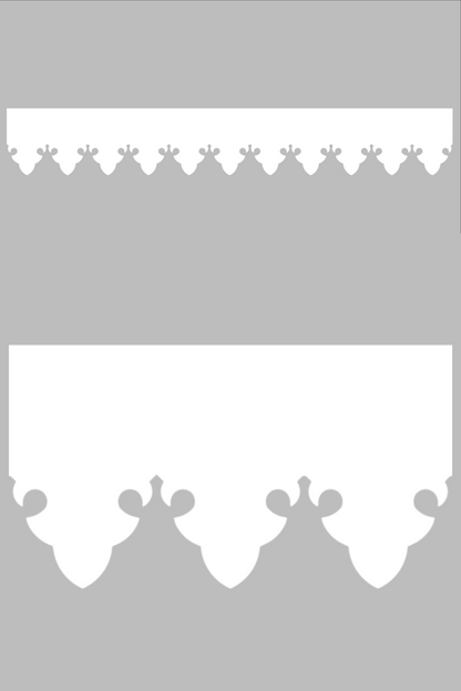 Détail du lambrequin Bagneres blanc en PVC, motif décoratif pour bord de toit et fenêtre, vue rapprochée sur la frise 85mm découpée, ORNABAT