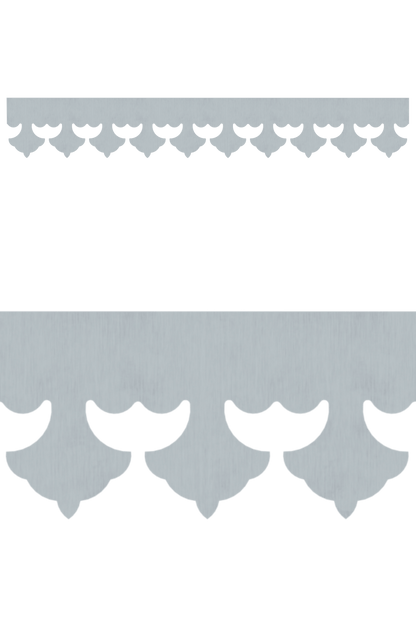 Détail du lambrequin Cannes en métal zinc, motif décoratif pour bord de toit et fenêtre, vue rapprochée sur la frise 105mm découpée, ORNABAT